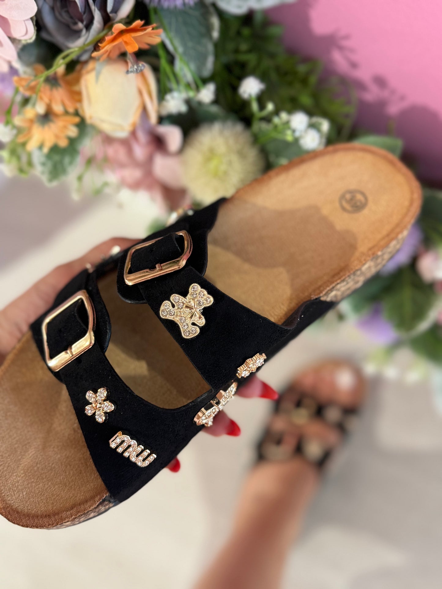 Chinelo inspiração “miu”