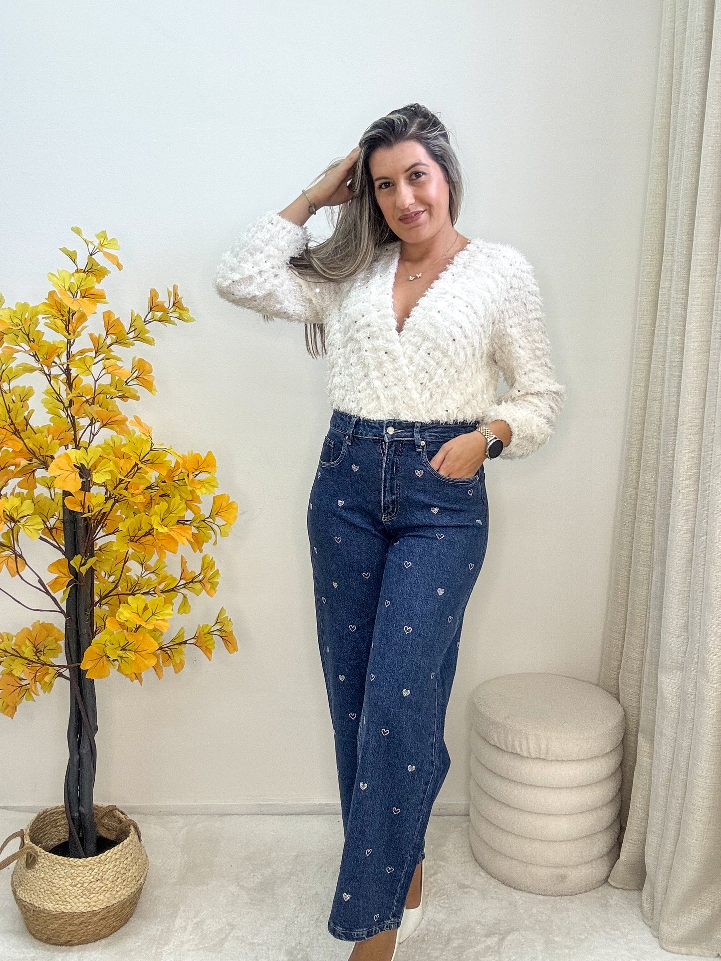 Calça wide leg bolso quadrado