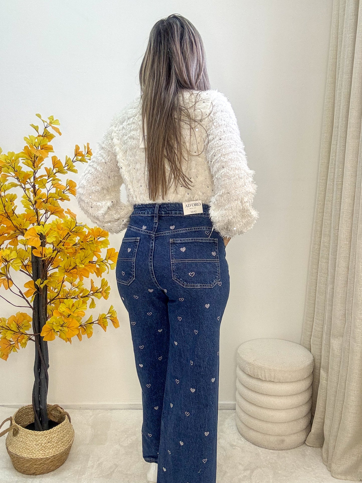 Calça wide leg bolso quadrado